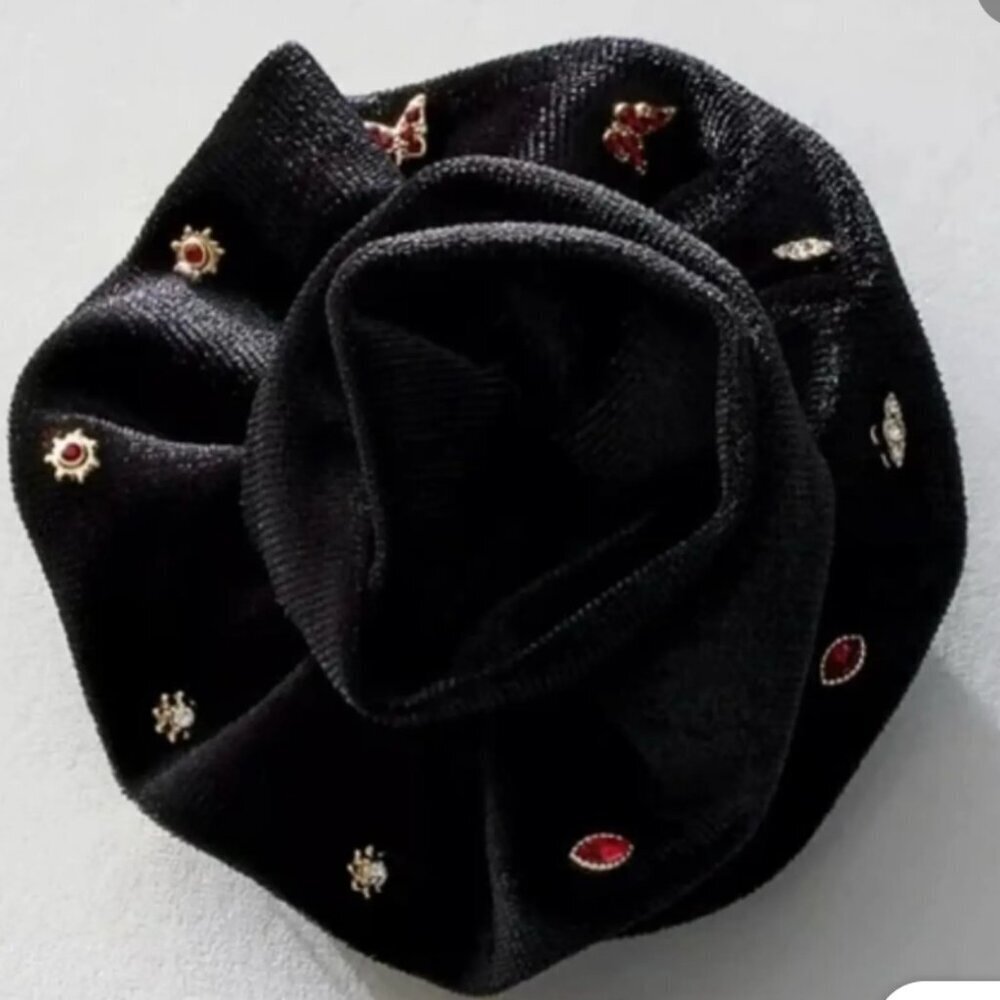 Free People Rosette Brooch Earring Set